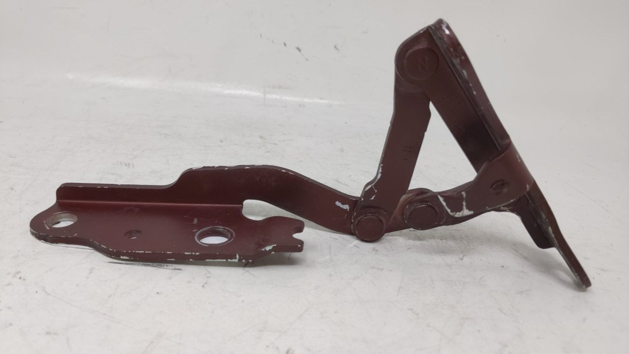 2008 Kia Amanti Driver Left Hood Hinge - Oemusedautoparts1.com