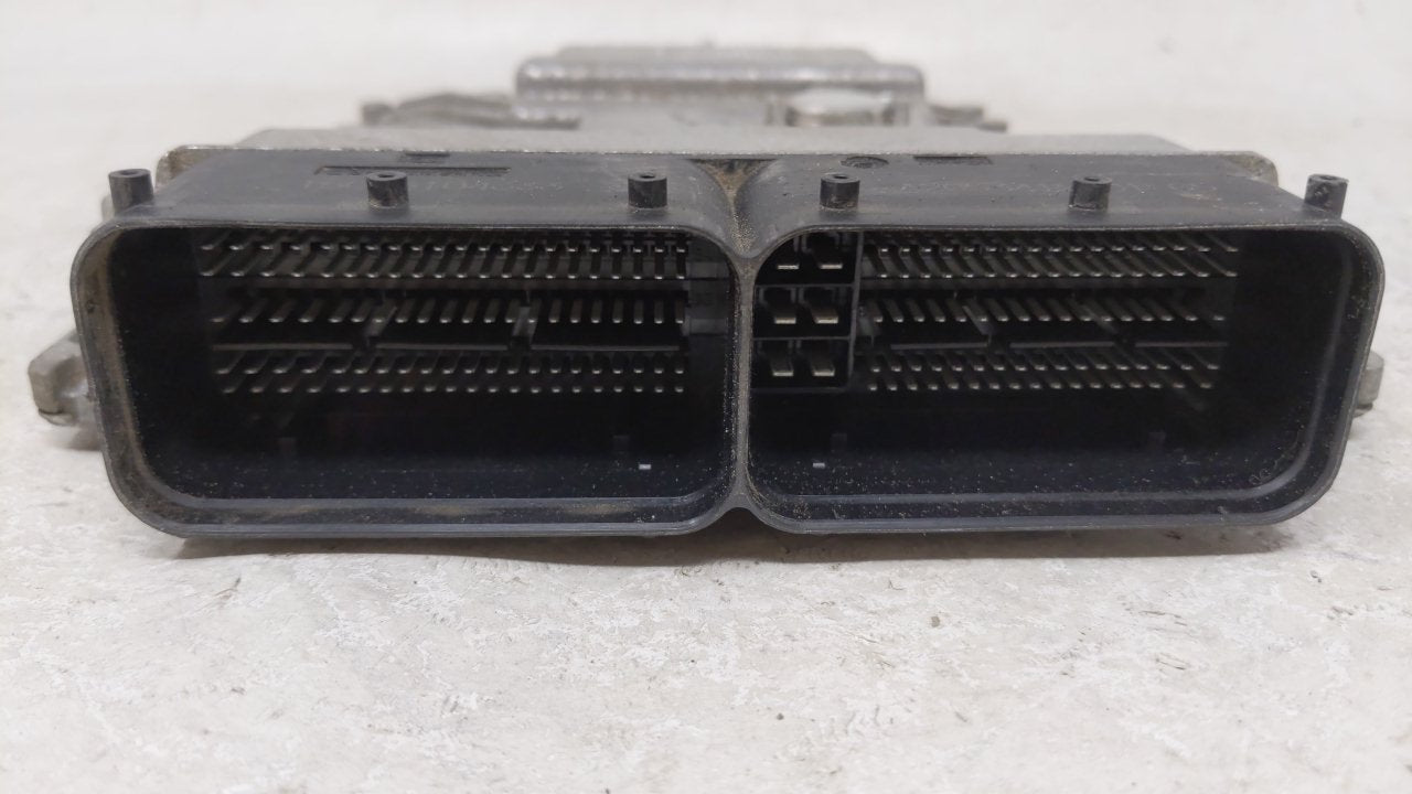 2015-2017 Volkswagen Jetta PCM Engine Computer ECU ECM PCU OEM P/N:06K 907 425 C Fits 2015 2016 2017 OEM Used Auto Parts - Oemusedautoparts1.com