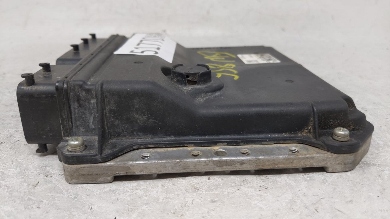 2008 Toyota Camry PCM Engine Computer ECU ECM PCU OEM P/N:89661-06G51 AT Fits 2009 OEM Used Auto Parts - Oemusedautoparts1.com