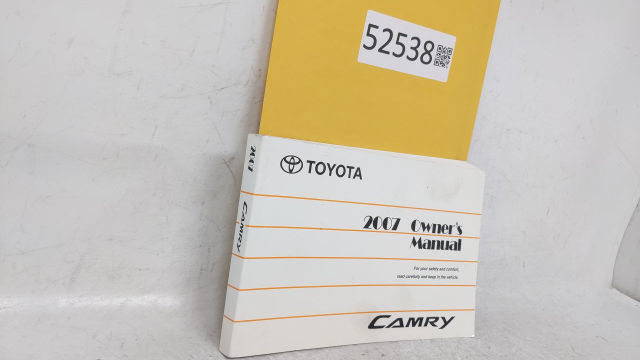 2007 Toyota Camry Owners Manual Book Guide OEM Used Auto Parts - Oemusedautoparts1.com