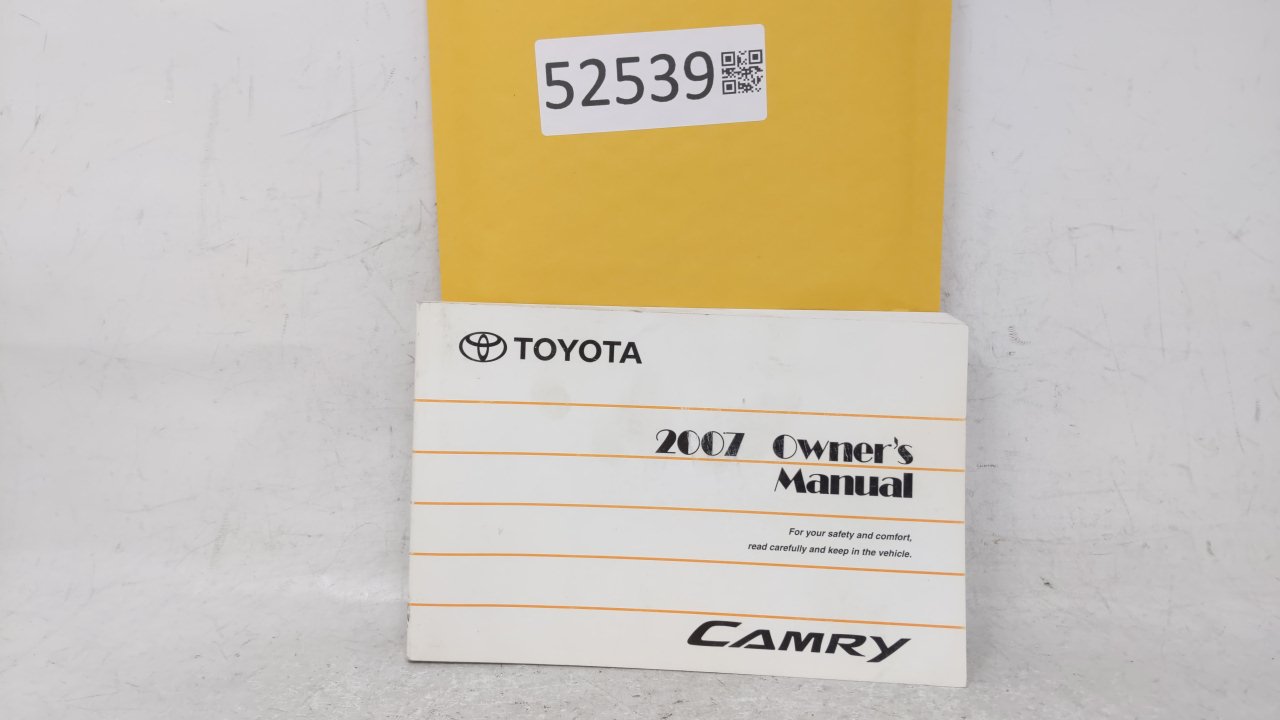 2007 Toyota Camry Owners Manual Book Guide OEM Used Auto Parts - Oemusedautoparts1.com