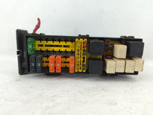 2000-2001 Mercury Sable Fusebox Fuse Box Panel Relay Module P/N:F7DB-14A068-AA Fits 2000 2001 OEM Used Auto Parts