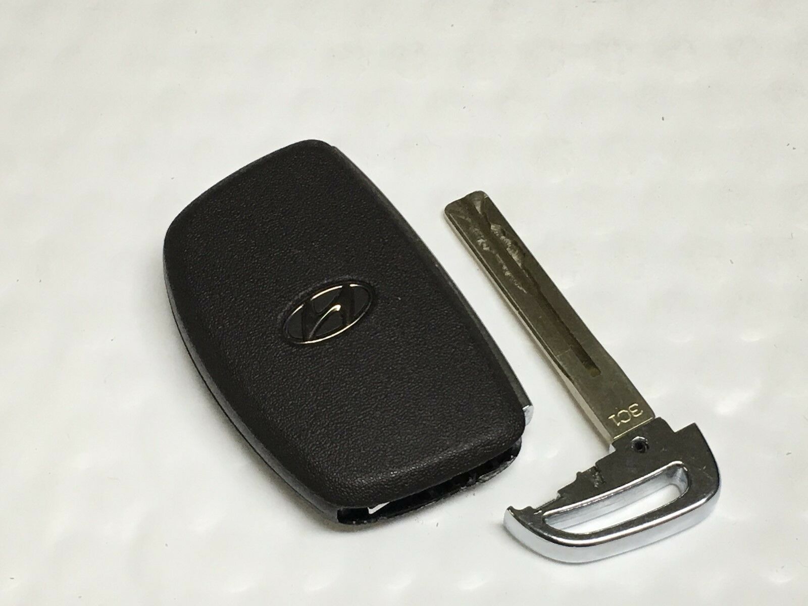 Hyundai Tucson Keyless Entry Remote Fob Tq8-Fob-4f11 95440-D3510 4 Buttons - Oemusedautoparts1.com