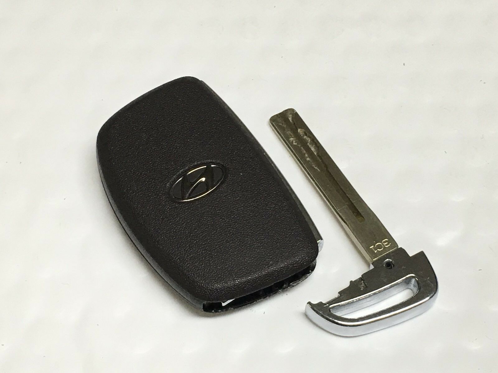 Hyundai Tucson Keyless Entry Remote Fob Tq8-Fob-4f11 95440-D3510 4 Buttons - Oemusedautoparts1.com