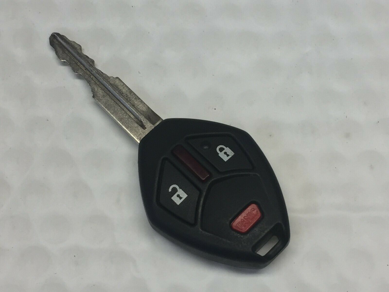 Mitsubishi Outlander Keyless Entry Remote Fob OUCG8D-625M-A 3 buttons - Oemusedautoparts1.com