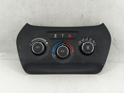 2014 Jeep Cherokee Climate Control Module Temperature AC/Heater Replacement P/N:P1UV93DX9AD 05091432AG Fits OEM Used Auto Parts