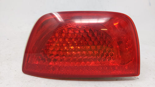 2010-2012 Chevrolet Camaro Tail Light Assembly Passenger Right OEM P/N:92195242 Fits 2010 2011 2012 OEM Used Auto Parts