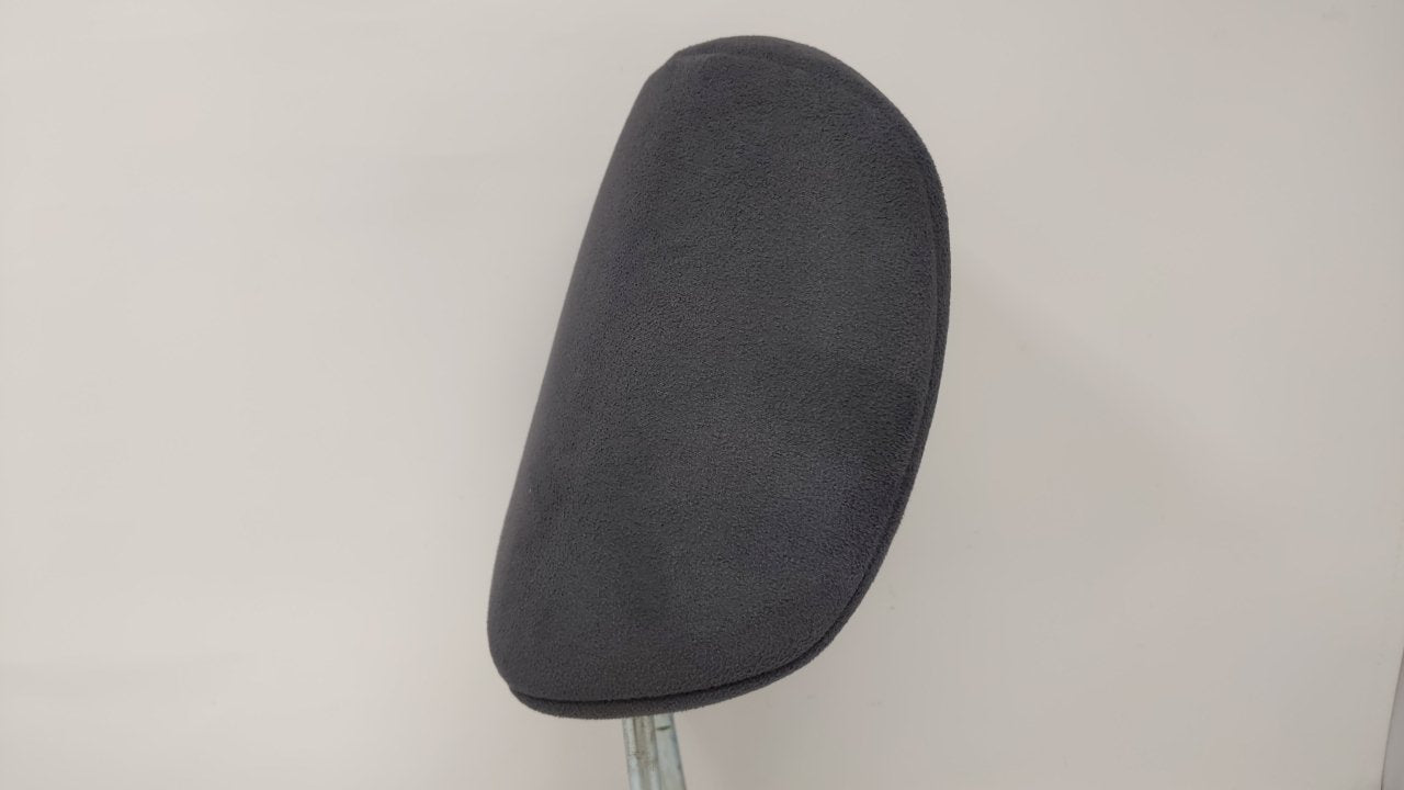 2004 Mitsubishi Outlander Headrest Head Rest Front Driver Passenger Seat Fits OEM Used Auto Parts - Oemusedautoparts1.com