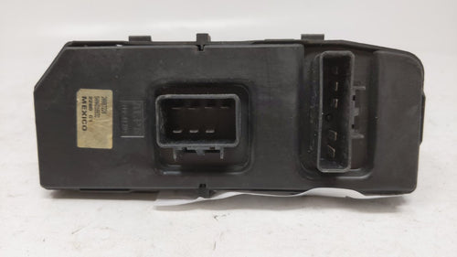 2010-2011 Chevrolet Malibu Master Power Window Switch Replacement Driver Side Left P/N:20007220 Fits 2010 2011 OEM Used Auto Parts