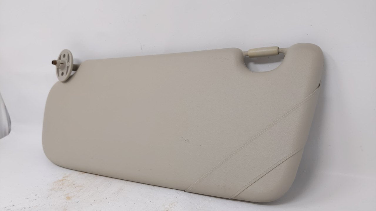 2002 Land Rover Freelander Sun Visor Shade Replacement Driver Left Mirror Fits OEM Used Auto Parts - Oemusedautoparts1.com