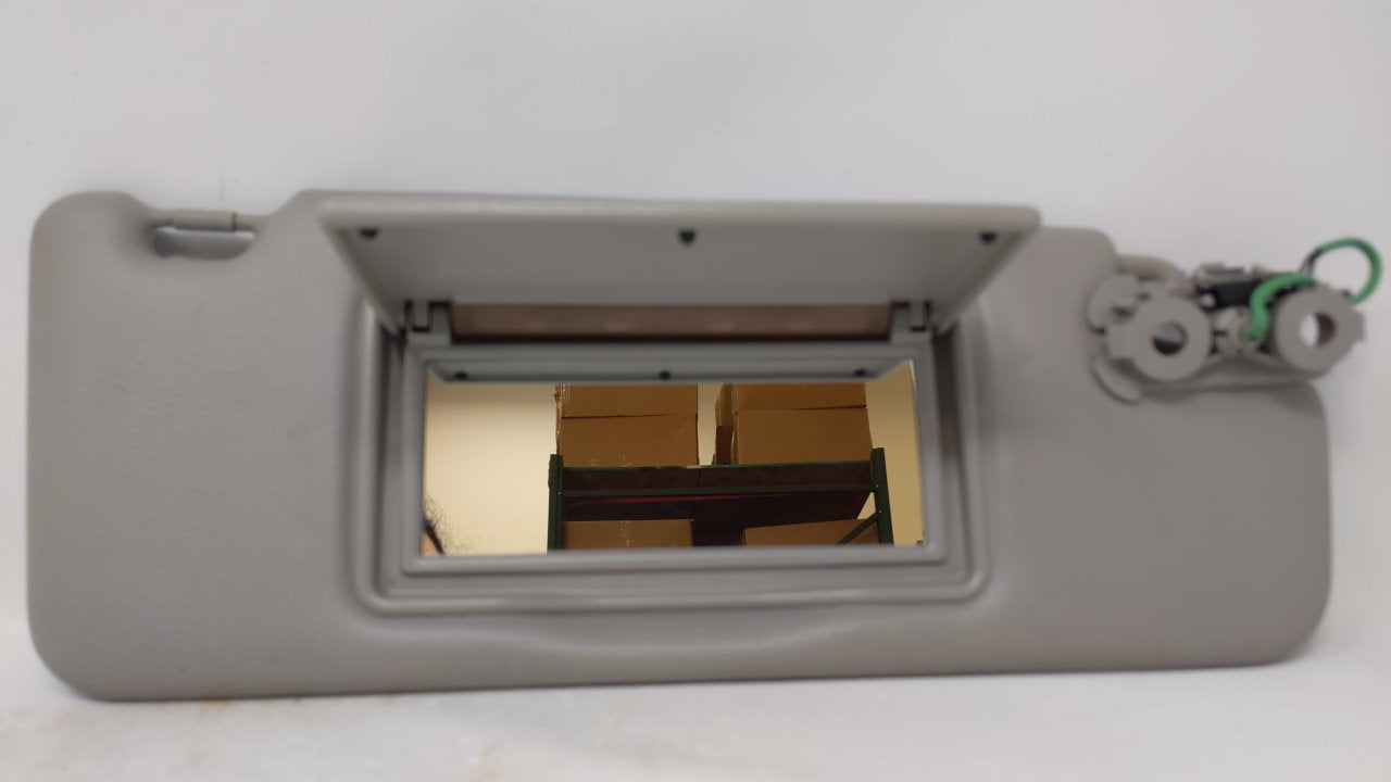 1999 Volvo S80 Sun Visor Shade Replacement Passenger Right Mirror Fits OEM Used Auto Parts - Oemusedautoparts1.com