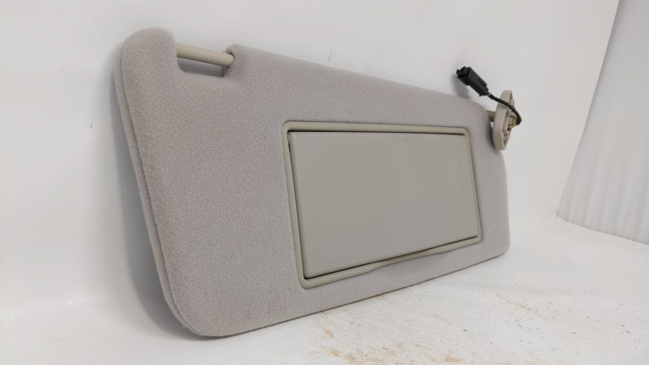 1997 Cadillac Catera Sun Visor Shade Replacement Passenger Right Mirror Fits OEM Used Auto Parts - Oemusedautoparts1.com