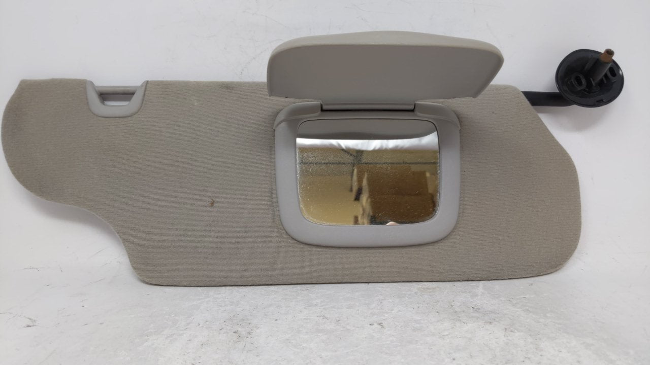 1999 Ford Windstar Sun Visor Shade Replacement Passenger Right Mirror Fits OEM Used Auto Parts - Oemusedautoparts1.com