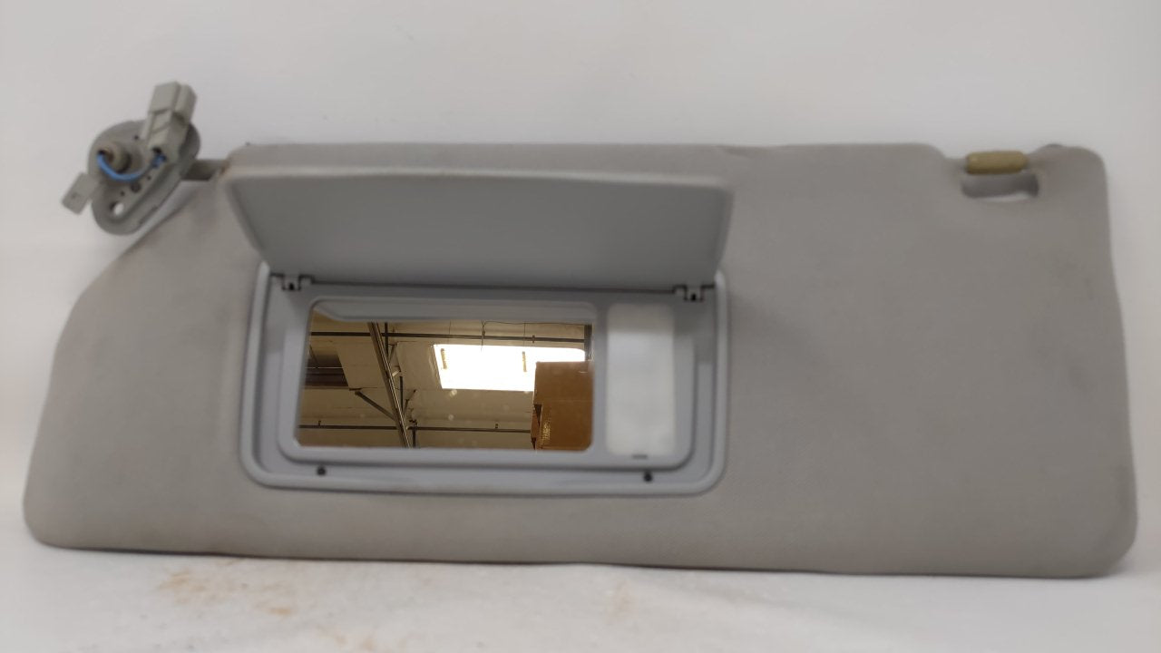 2005 Honda Odyssey Sun Visor Shade Replacement Driver Left Mirror Fits OEM Used Auto Parts - Oemusedautoparts1.com