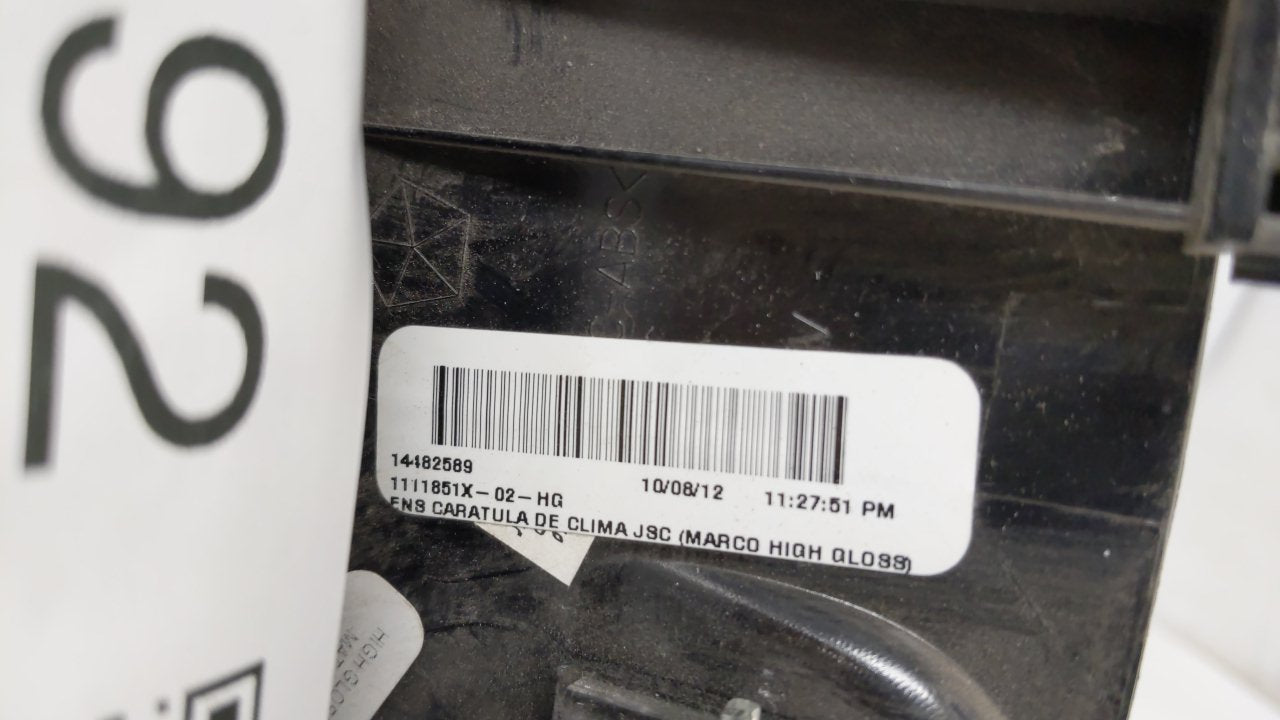 2013-2014 Chrysler 300 Climate Control Module Temperature AC/Heater Replacement P/N:14182589 Fits 2013 2014 OEM Used Auto Parts - Oemusedautoparts1.com