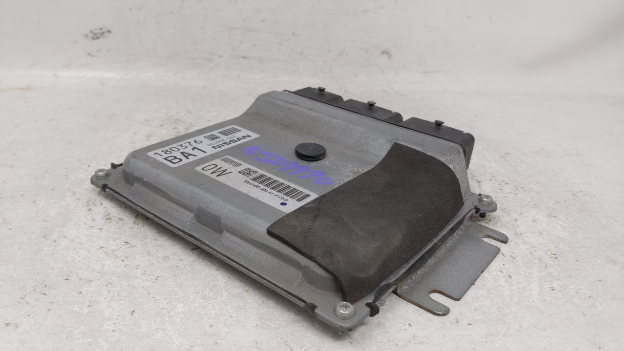 2013-2014 Nissan Altima PCM Engine Computer ECU ECM PCU OEM P/N:MEC300-040 D1 MEC300-001 A1 Fits 2013 2014 OEM Used Auto Parts - Oemusedautoparts1.com