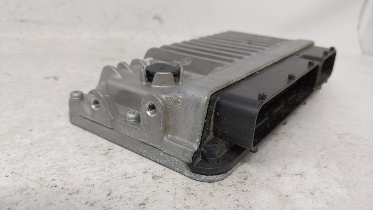 2014 Toyota Camry PCM Engine Computer ECU ECM PCU OEM P/N:89661-06K83 Fits OEM Used Auto Parts - Oemusedautoparts1.com