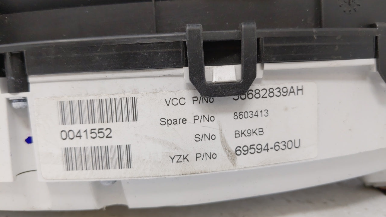 2007 Volvo S80 Instrument Cluster Speedometer Gauges P/N:69594-630U Fits OEM Used Auto Parts - Oemusedautoparts1.com