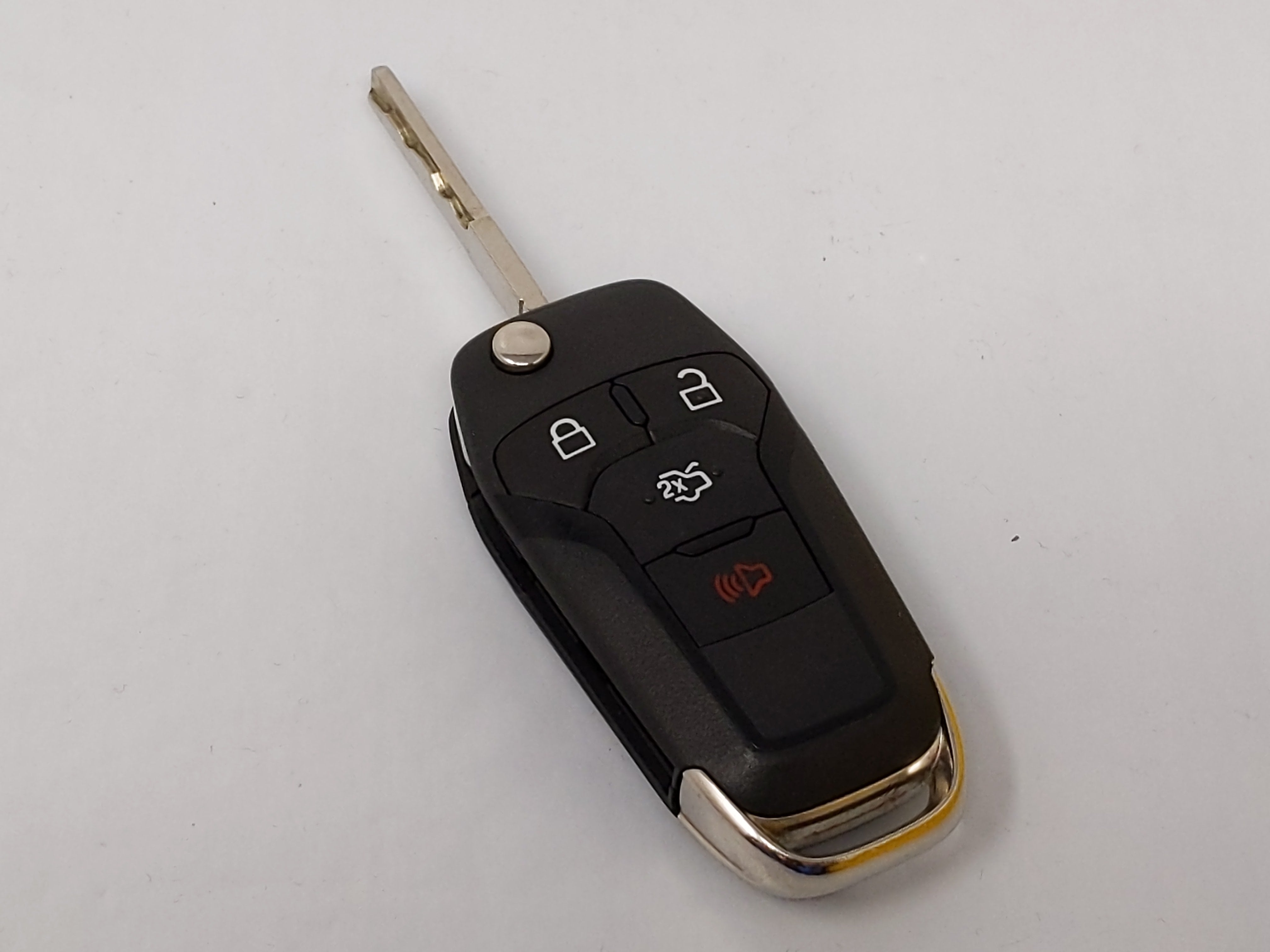 Ford Fusion Keyless Entry Remote Fob N5f-A08taa Ds7t-15k601-Ai 4 Buttons - Oemusedautoparts1.com