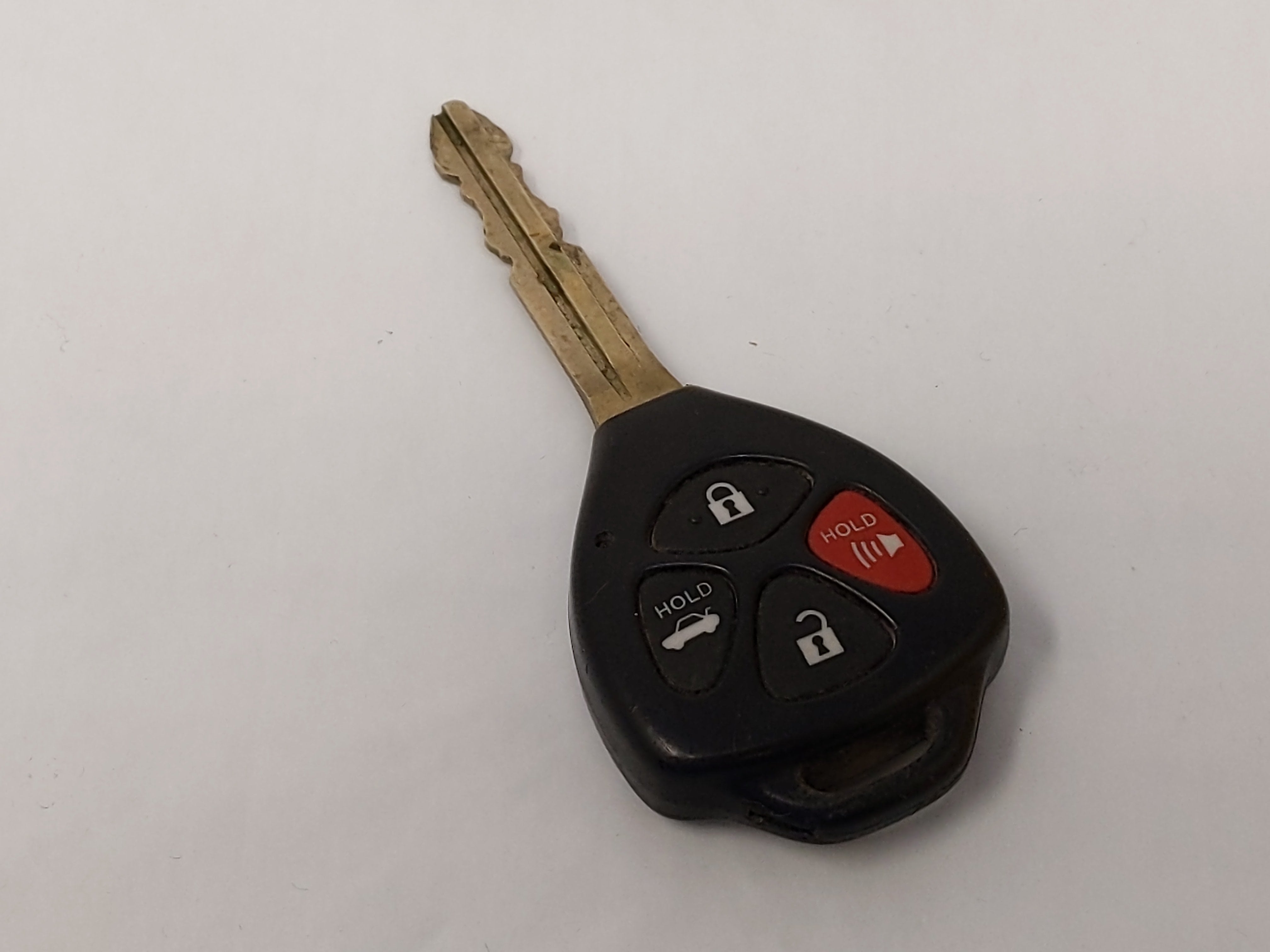 Toyota Camry Keyless Entry Remote Fob Hyq12bby Dot Chip 4 Buttons - Oemusedautoparts1.com