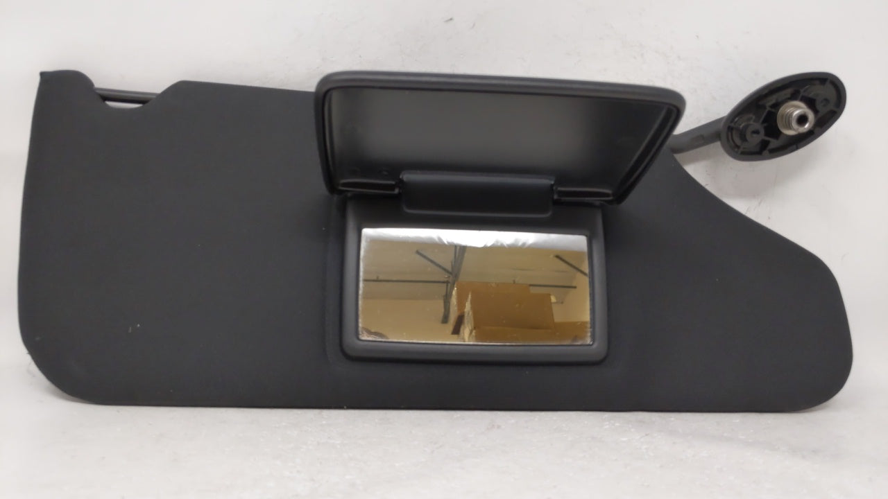 2011 Dodge Avenger Sun Visor Shade Replacement Passenger Right Mirror Fits OEM Used Auto Parts - Oemusedautoparts1.com