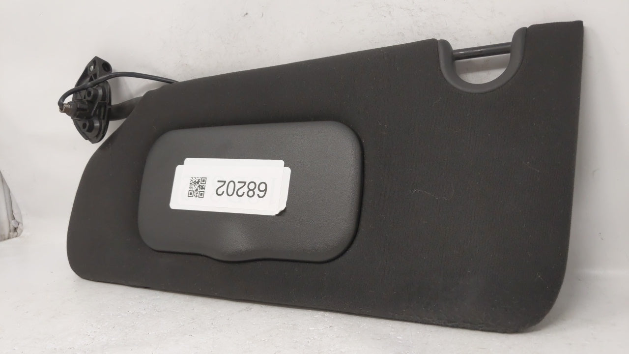 2006 Cadillac Dts Sun Visor Shade Replacement Driver Left Mirror Fits OEM Used Auto Parts - Oemusedautoparts1.com
