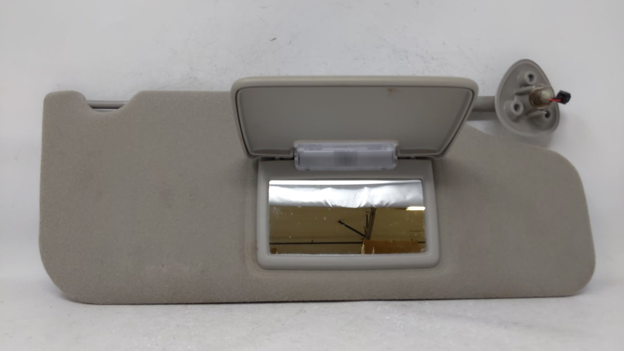 2000 Ford Taurus Sun Visor Shade Replacement Passenger Right Mirror Fits OEM Used Auto Parts - Oemusedautoparts1.com