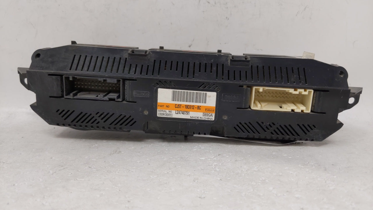 2013-2015 Ford Escape Climate Control Module Temperature AC/Heater Replacement P/N:CJ5T-18C612-BC Fits 2013 2014 2015 OEM Used Auto Parts - Oemusedautoparts1.com