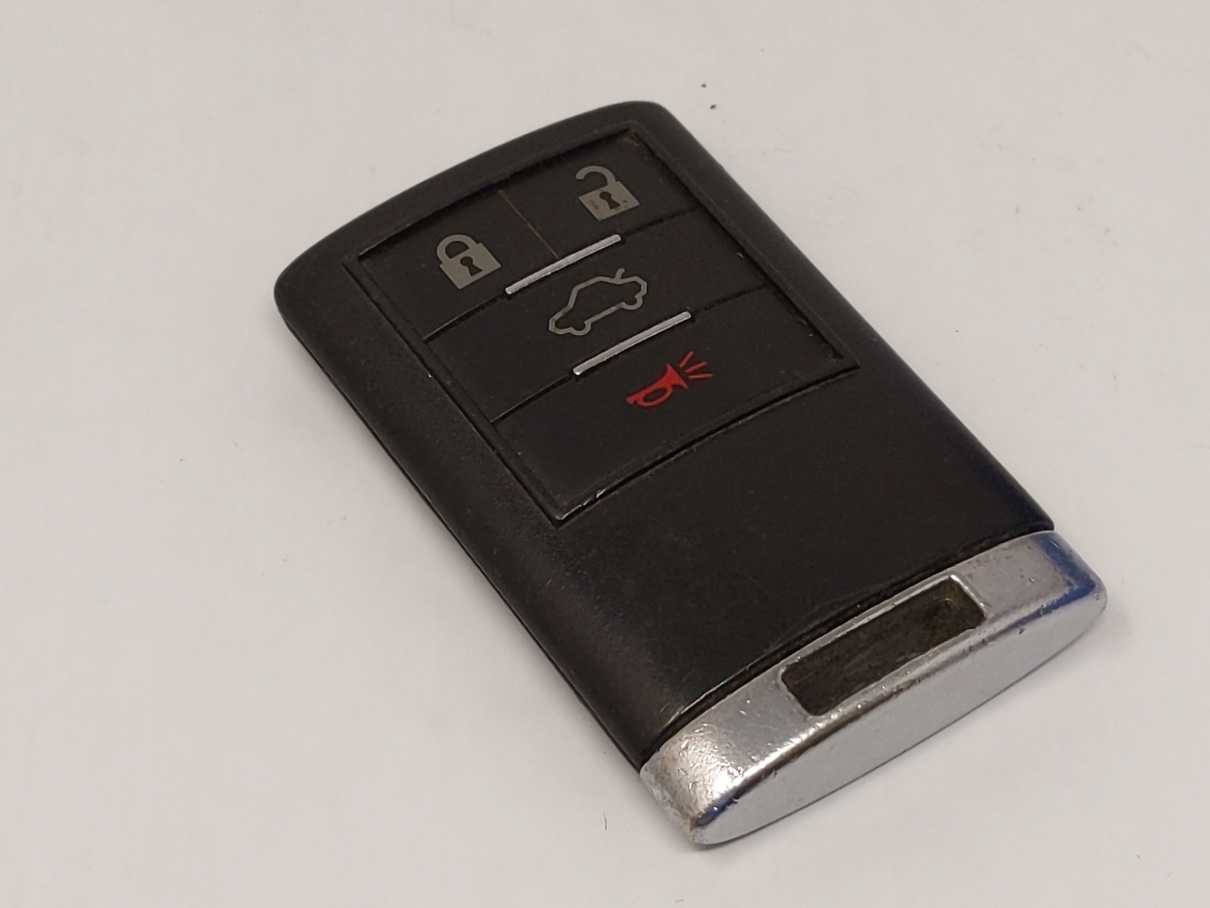 2008-2013 Cadillac Cts Keyless Entry Remote Ouc6000066 Driver1 4 Buttons - Oemusedautoparts1.com