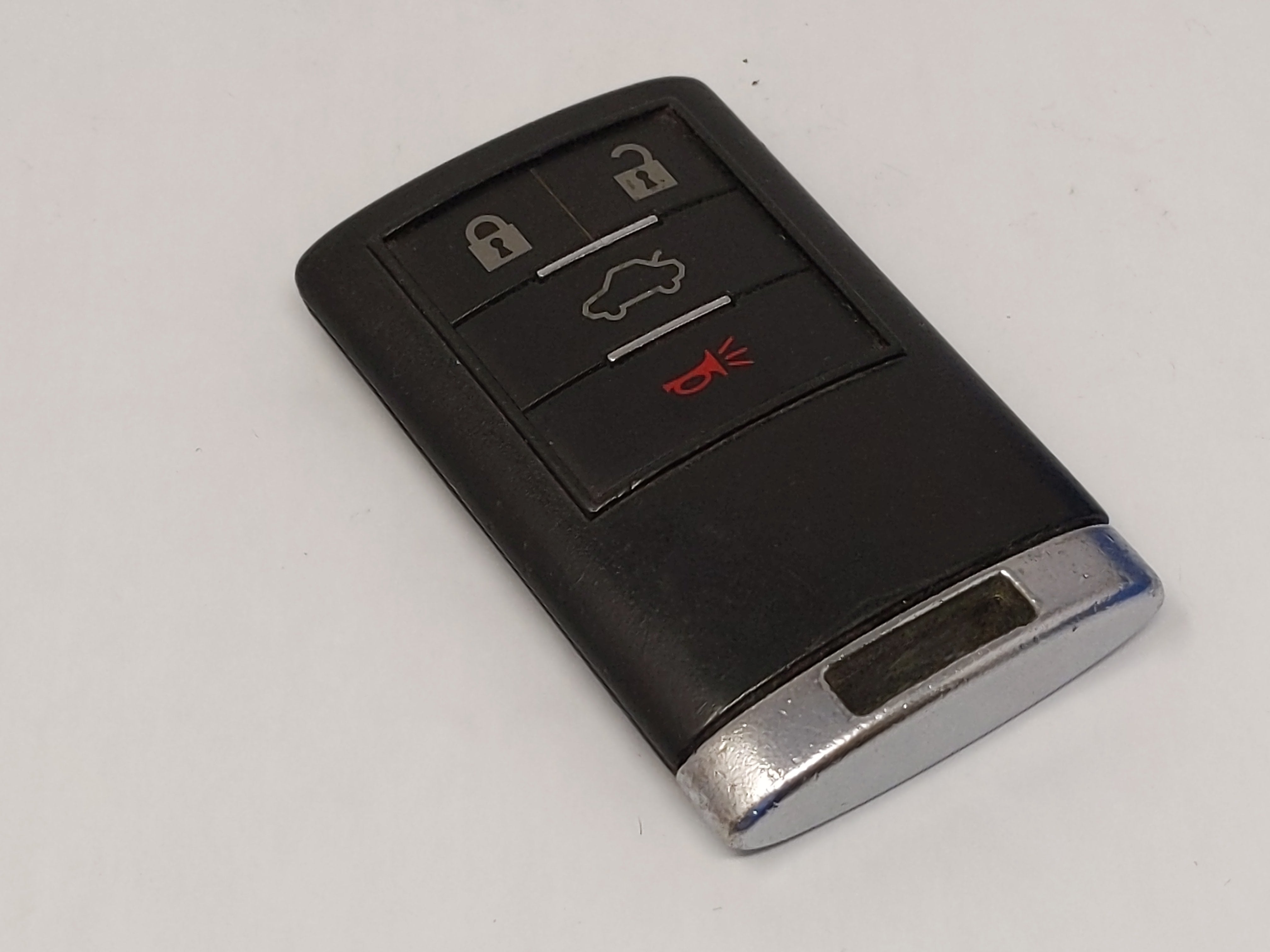 2008-2013 Cadillac Cts Keyless Entry Remote Ouc6000066 Driver1 4 Buttons - Oemusedautoparts1.com