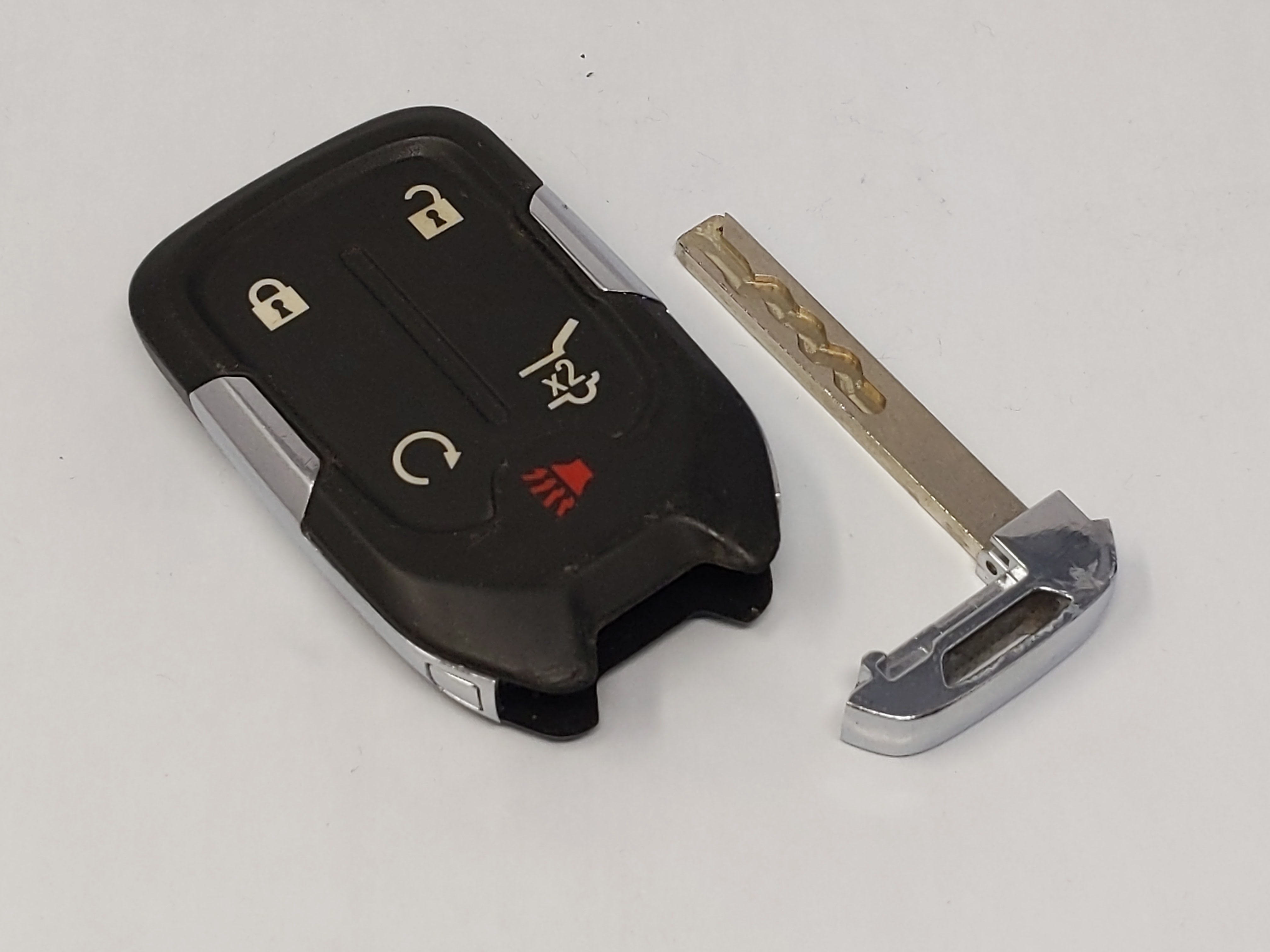 2018-2020 Gmc Terrain Keyless Entry Remote Hyq1aa 13584502 F 5 Buttons Suv - Oemusedautoparts1.com