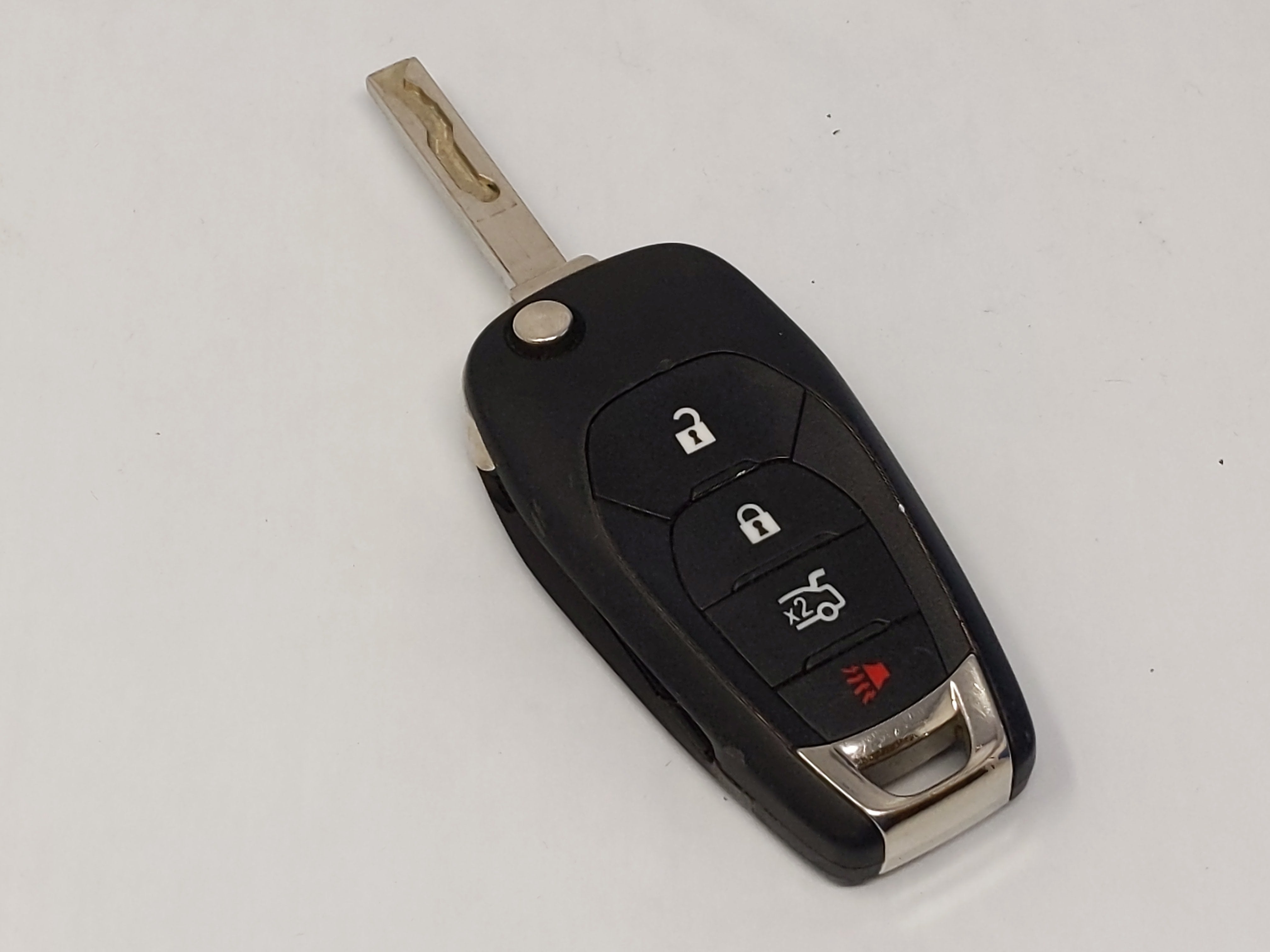 2016-2018 Chevrolet Cruze Keyless Entry Remote Lxp-T004 4 Buttons Car - Oemusedautoparts1.com