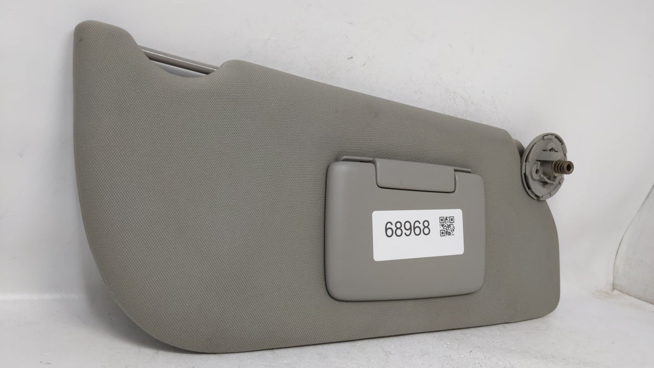 2005 Buick Terraza Sun Visor Shade Replacement Passenger Right Mirror Fits OEM Used Auto Parts - Oemusedautoparts1.com