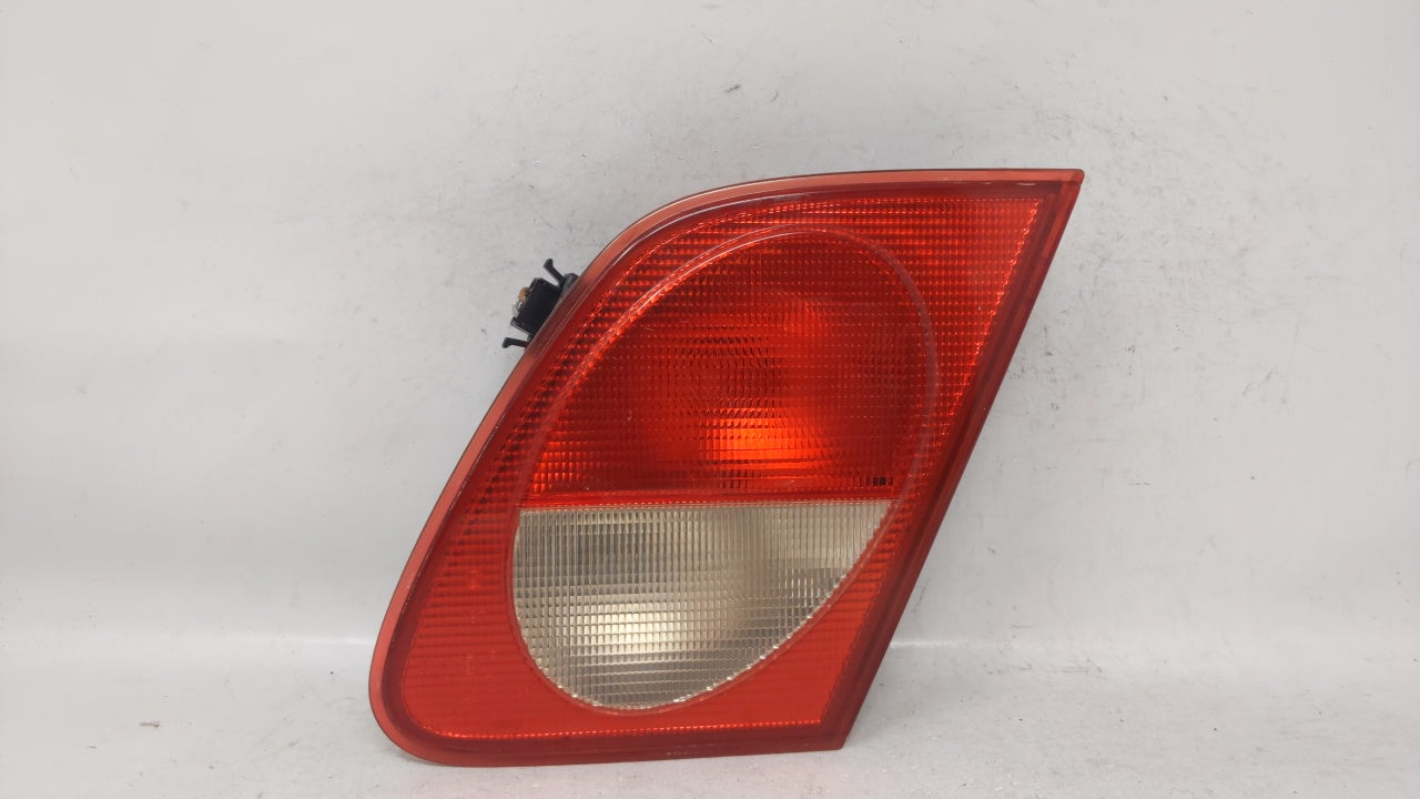 1996 Mercedes-Benz E300 Tail Light Assembly Passenger Right OEM Fits 1997 1998 1999 OEM Used Auto Parts - Oemusedautoparts1.com