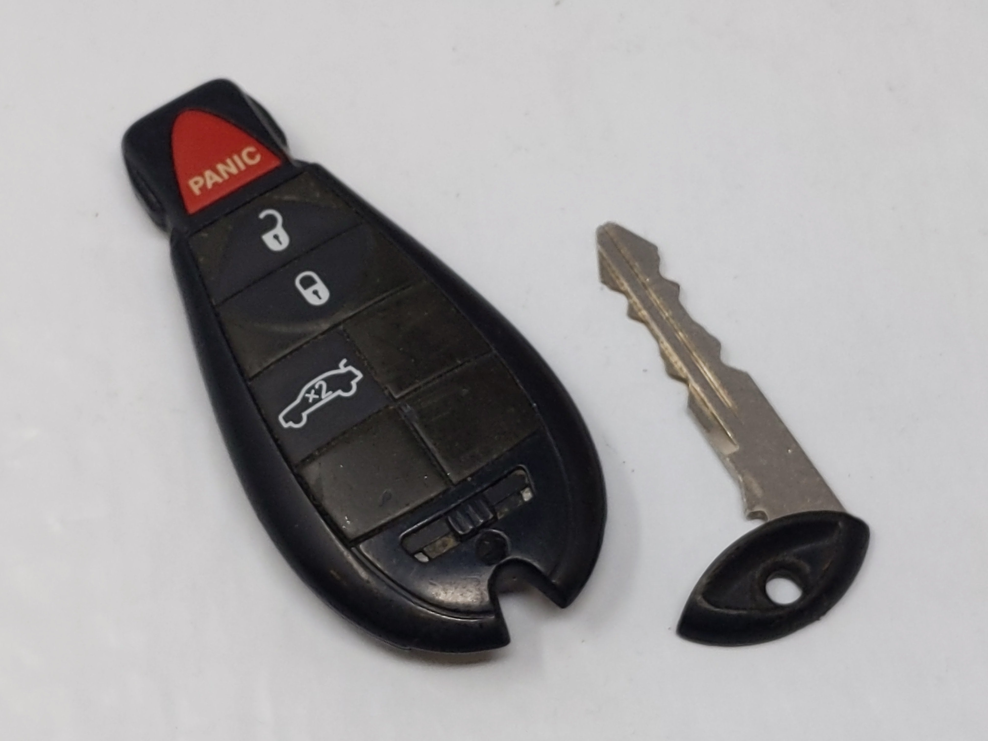 Dodge Challenger Charger Keyless Entry Remote M3n5wy783x 05026315ac 4 - Oemusedautoparts1.com