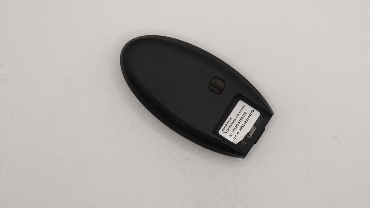 2017-2018 Nissan Rogue Keyless Entry Remote Kr5s180144106 S180144109 4 - Oemusedautoparts1.com