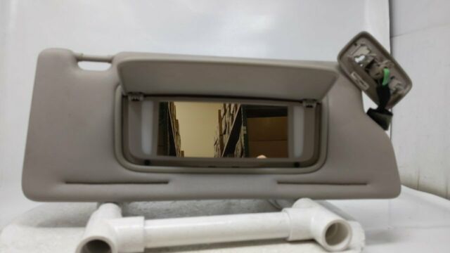 2007 Volvo V70 Passenger Right Sun Visor Sunvisor Grey R8s38b09 - Oemusedautoparts1.com