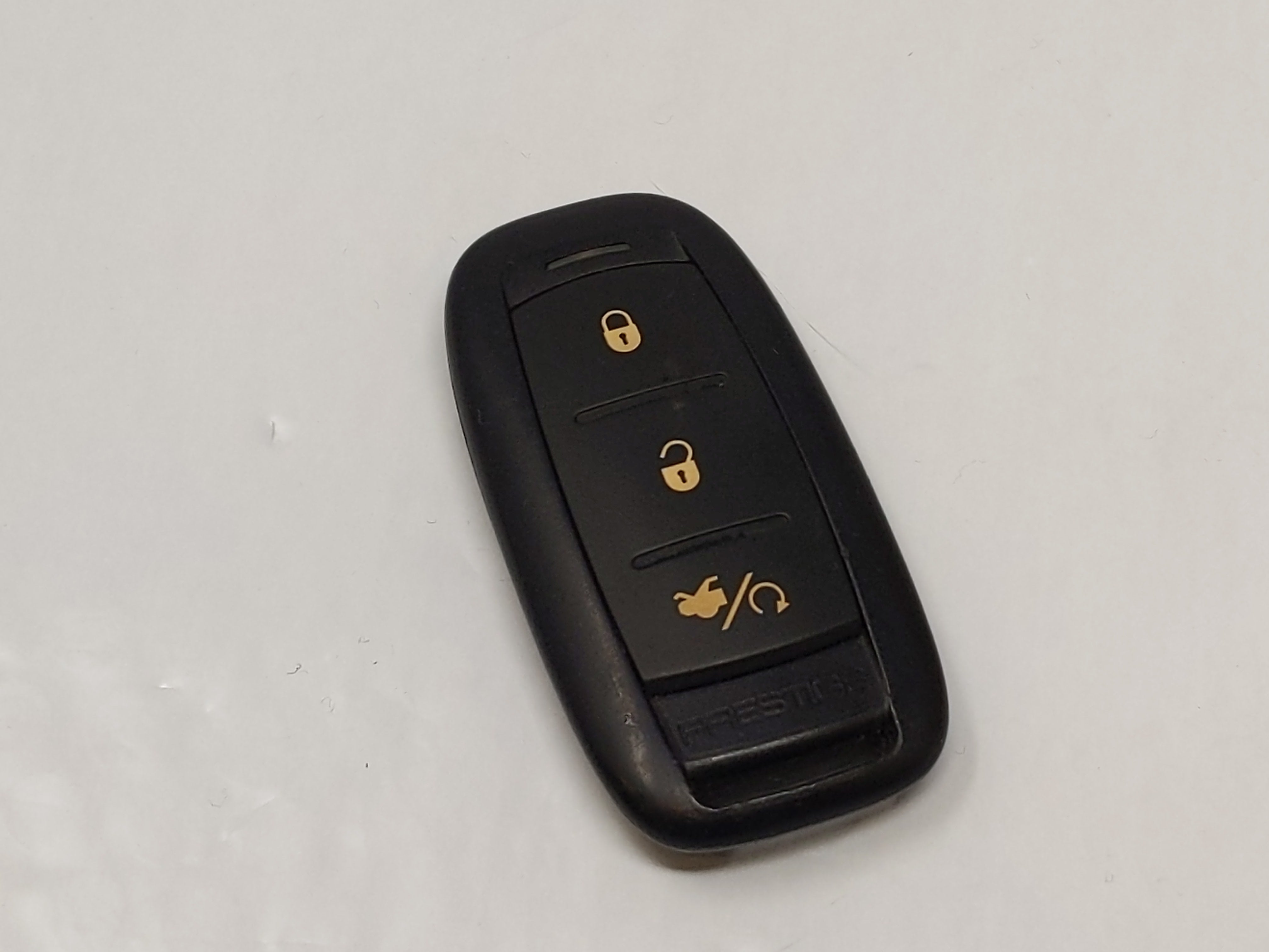 Prestige Keyless Entry Remote Elvatnc 173bp 3 Buttons Car - Oemusedautoparts1.com