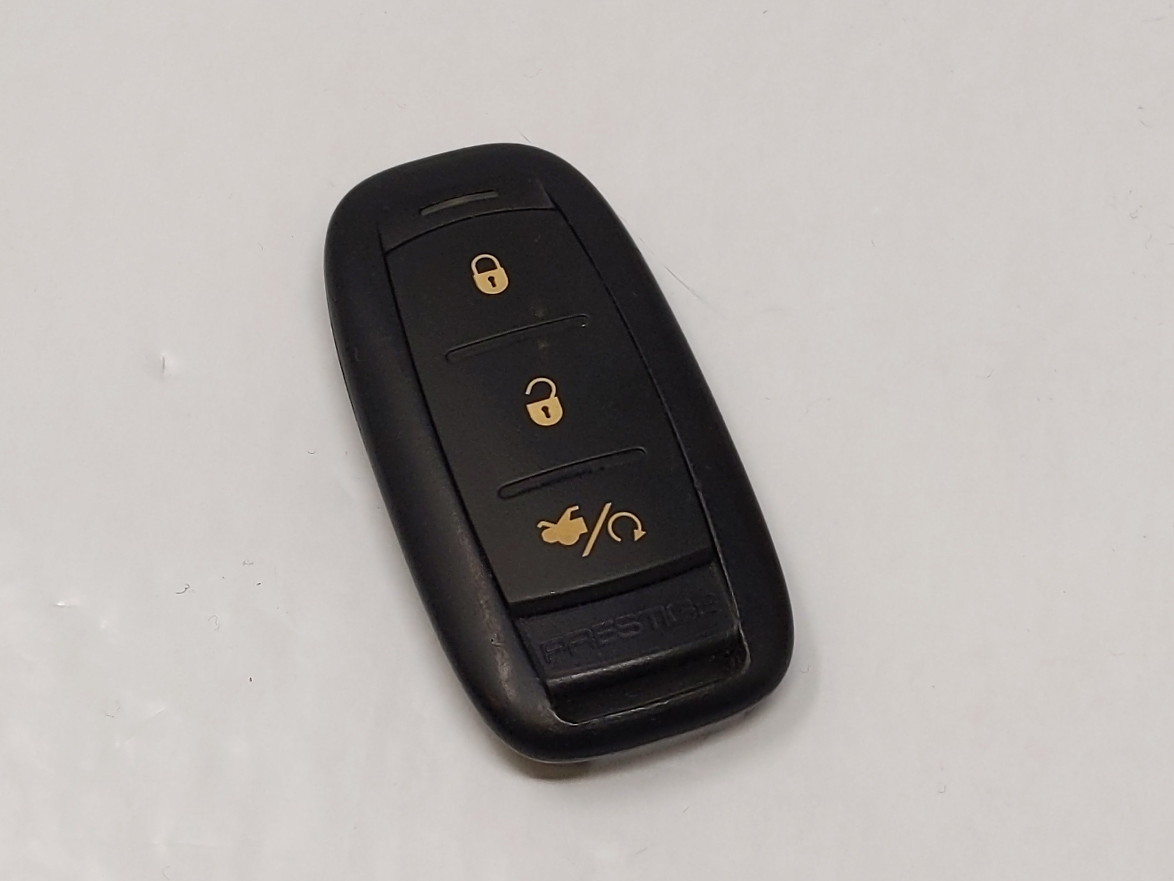 Prestige Keyless Entry Remote Elvatnc 173bp 3 Buttons Car - Oemusedautoparts1.com