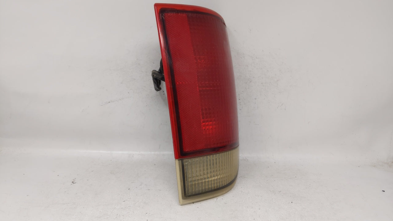 1995 Chevrolet S10 Tail Light Assembly Passenger Right OEM Fits 1996 1997 1998 1999 2000 2001 2002 2003 2004 2005 OEM Used Auto Parts - Oemusedautoparts1.com