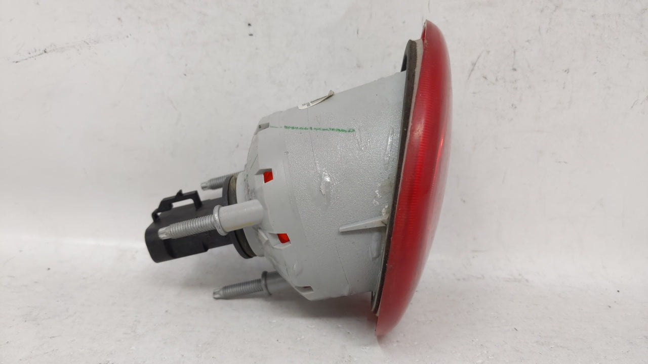 2006-2011 Chevrolet Hhr Tail Light Assembly Driver Left OEM Fits 2006 2007 2008 2009 2010 2011 OEM Used Auto Parts - Oemusedautoparts1.com