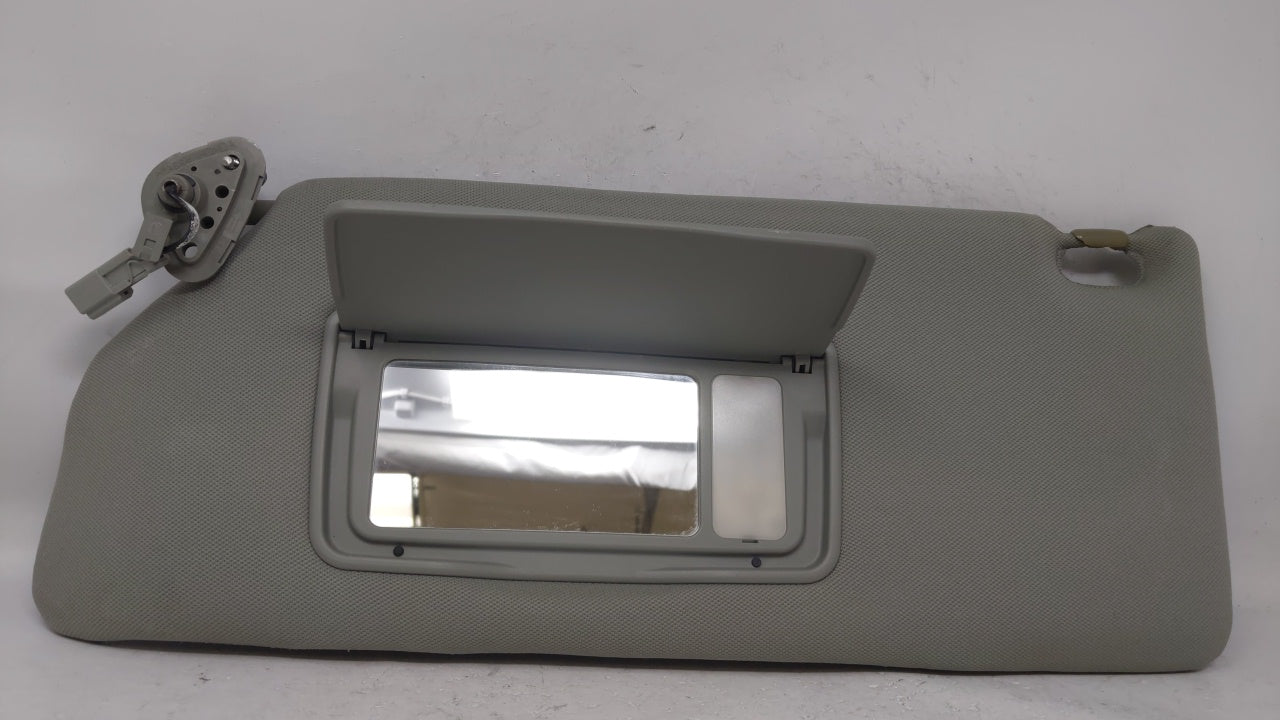 2005 Honda Odyssey Sun Visor Shade Replacement Driver Left Mirror Fits OEM Used Auto Parts - Oemusedautoparts1.com