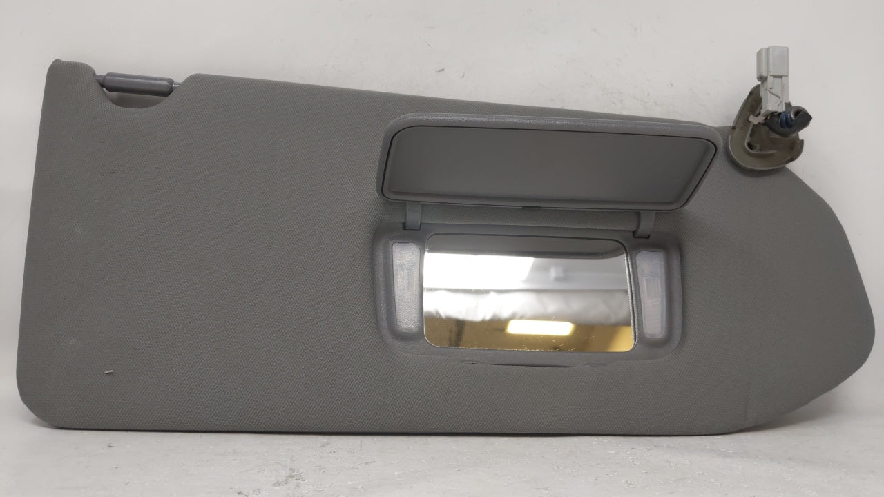 1999 Honda Odyssey Sun Visor Shade Replacement Passenger Right Mirror Fits OEM Used Auto Parts - Oemusedautoparts1.com