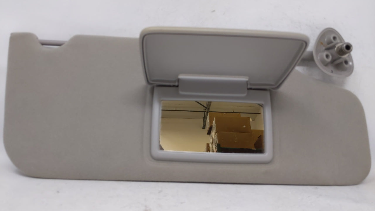 2008 Ford Taurus Sun Visor Shade Replacement Passenger Right Mirror Fits OEM Used Auto Parts - Oemusedautoparts1.com