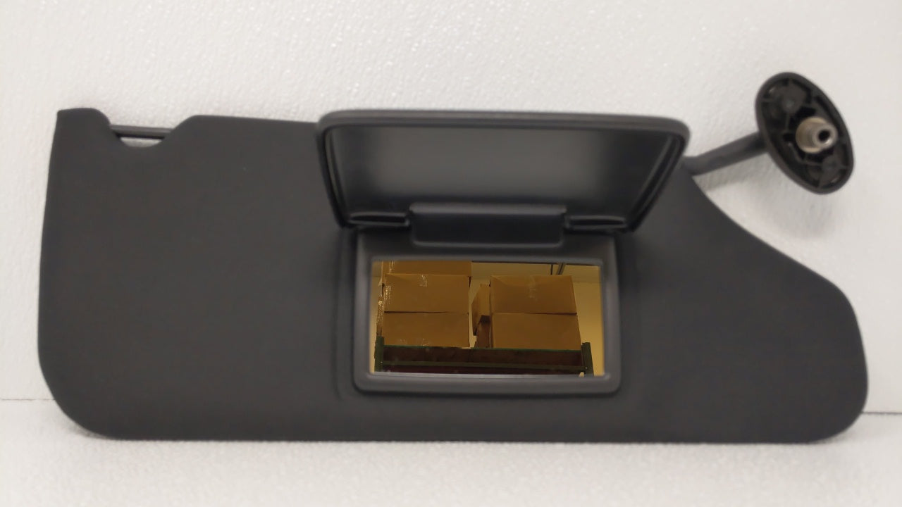 2011 Dodge Avenger Sun Visor Shade Replacement Passenger Right Mirror Fits OEM Used Auto Parts - Oemusedautoparts1.com