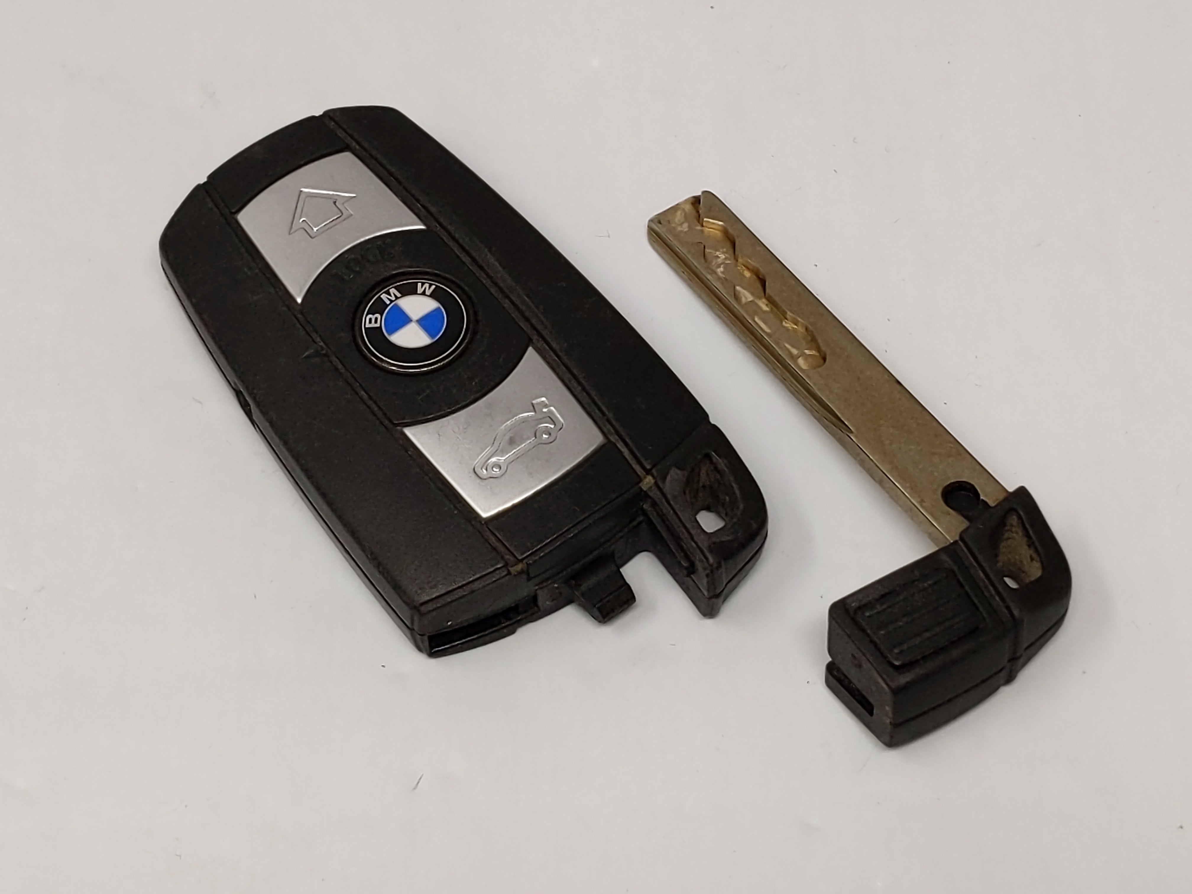 Bmw Keyless Entry Remote Kr55wk49127 6 986 583-02 3 Buttons - Oemusedautoparts1.com