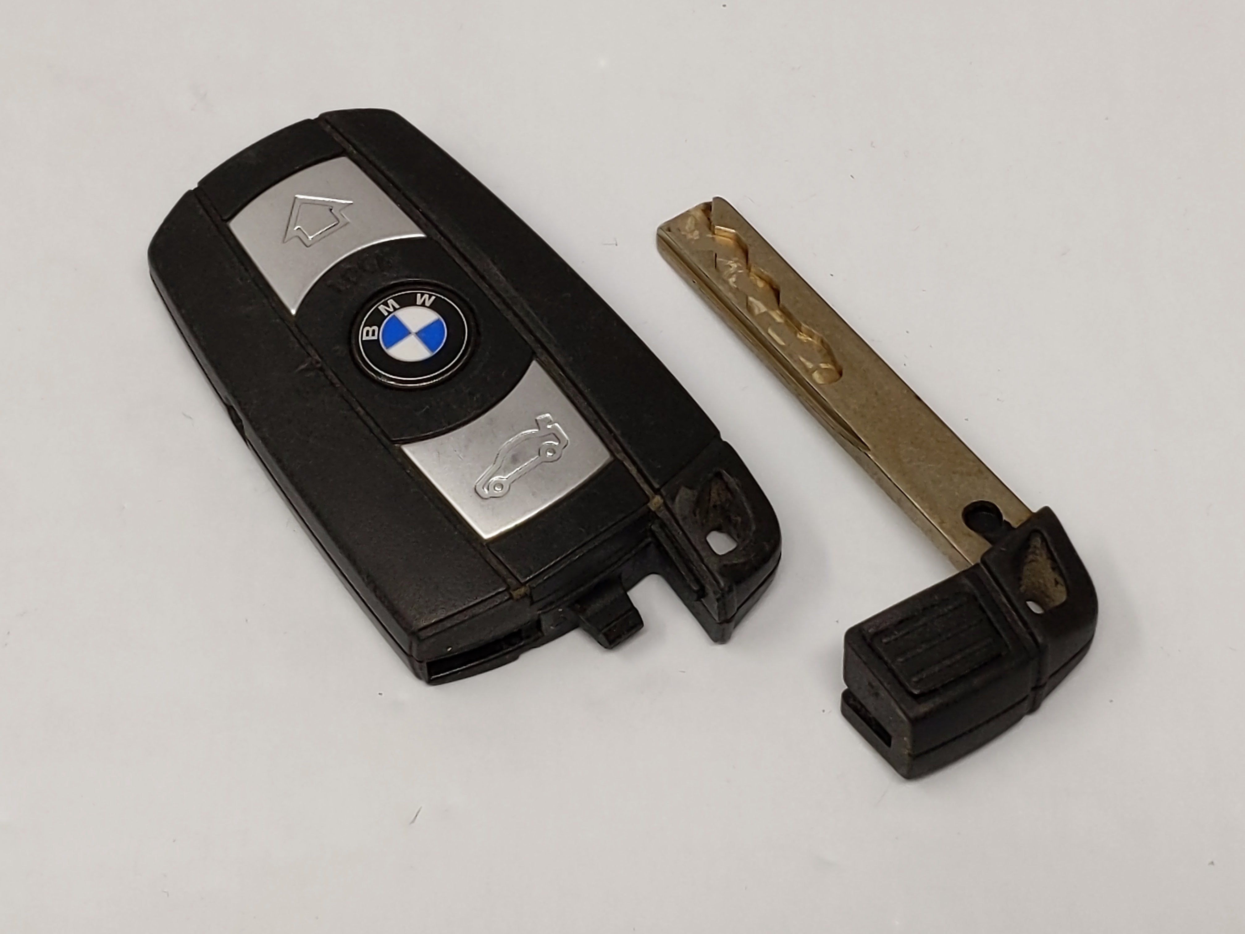 Bmw Keyless Entry Remote Kr55wk49127 6 986 583-02 3 Buttons - Oemusedautoparts1.com