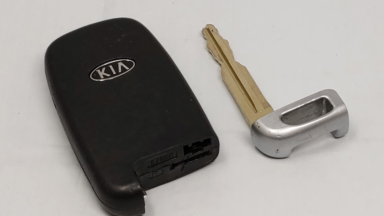 Kia Keyless Entry Remote Sy5hmfna04 4 Buttons - Oemusedautoparts1.com