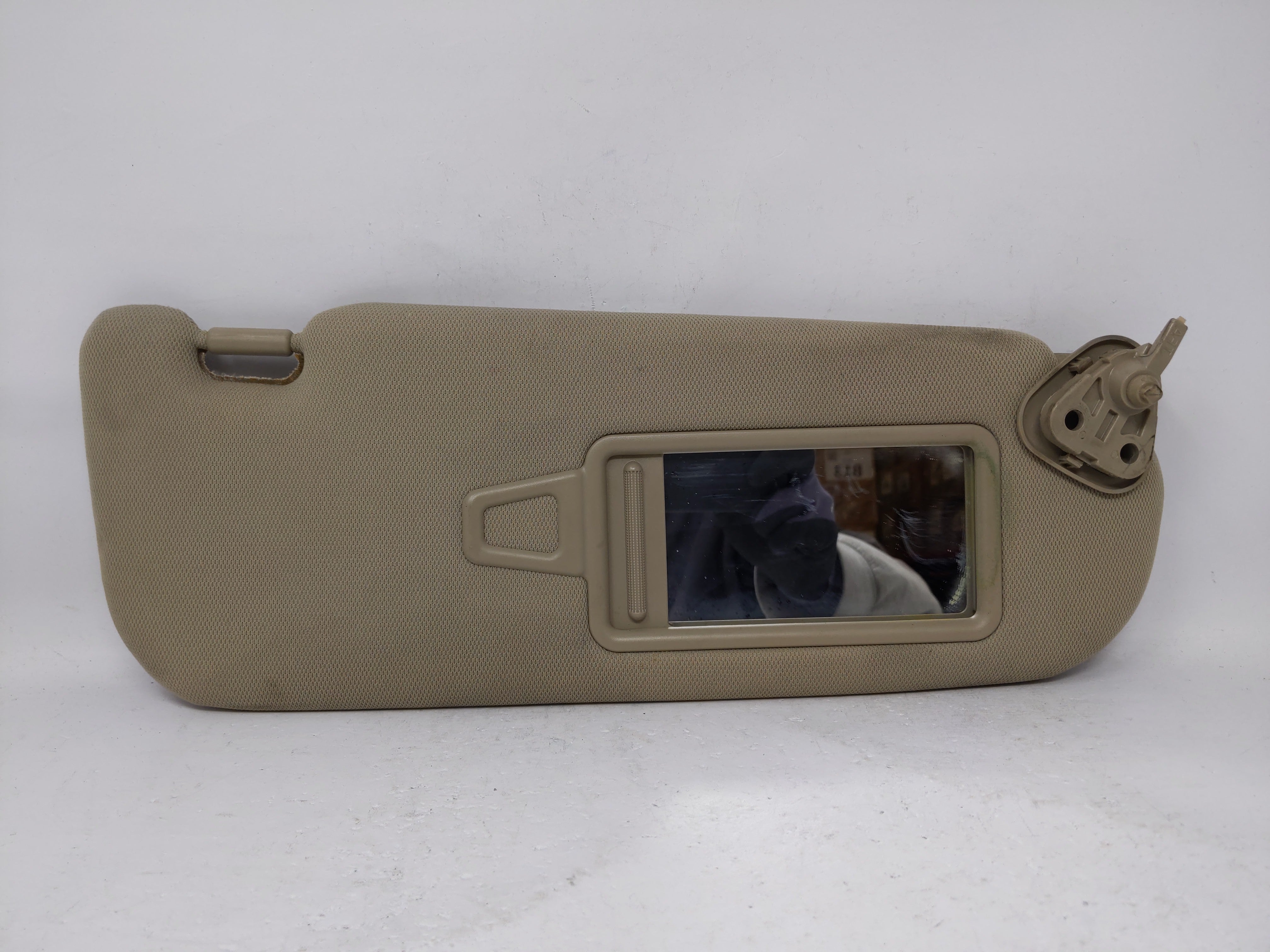 2011-2016 Kia Optima Sun Visor Shade Replacement Passenger Right Mirror Fits 2011 2012 2013 2014 2015 2016 OEM Used Auto Parts - Oemusedautoparts1.com