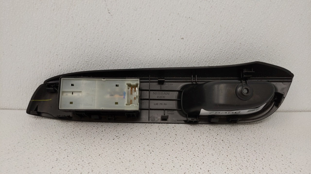 2014 Nissan Versa Passeneger Right Power Window Switch - Oemusedautoparts1.com